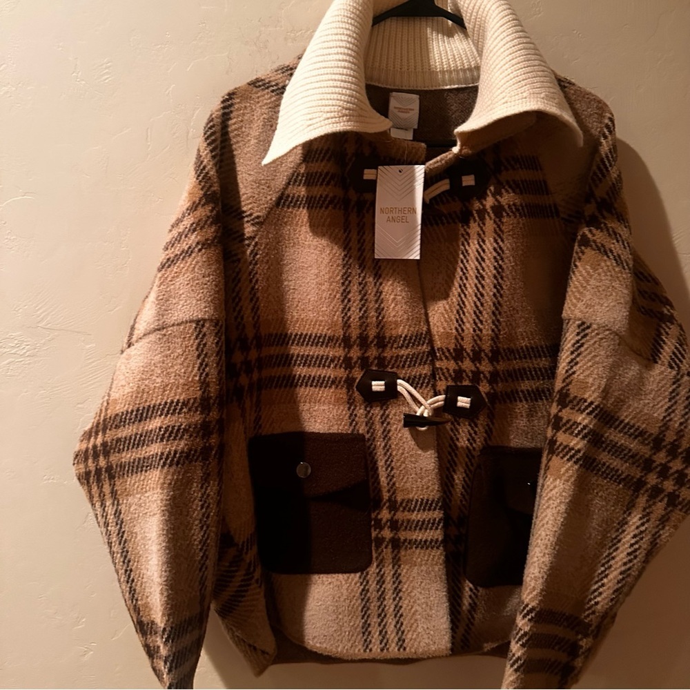 NWT Northern Angel Plaid Cape Coat